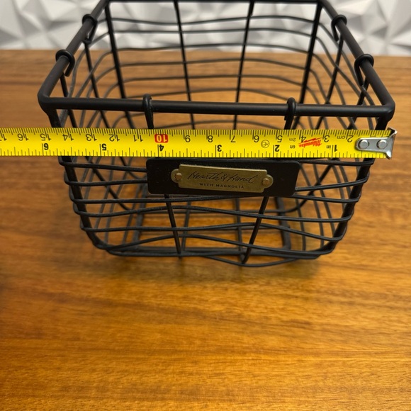 Hearth & Hand with Magnolia Wire Storage Basket Black Small - Picture 4 of 7
